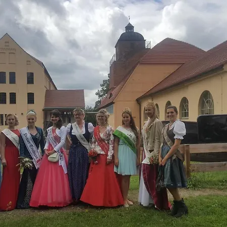 Zajazd Schillebold 3*